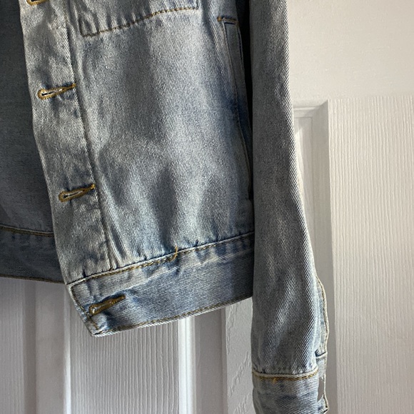Jean jacket - Picture 3 of 7